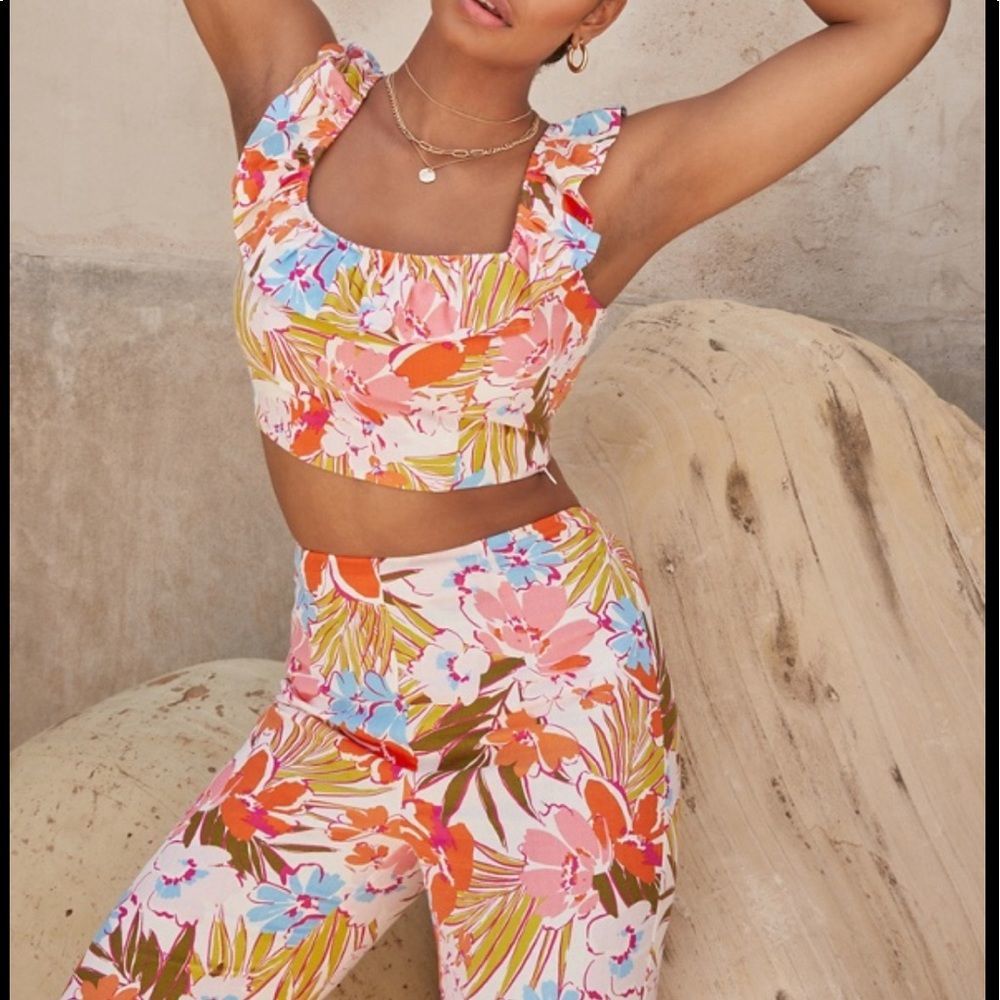 ruffle crop top & high waisted flared shirt palm beach floral 2 pc nwt